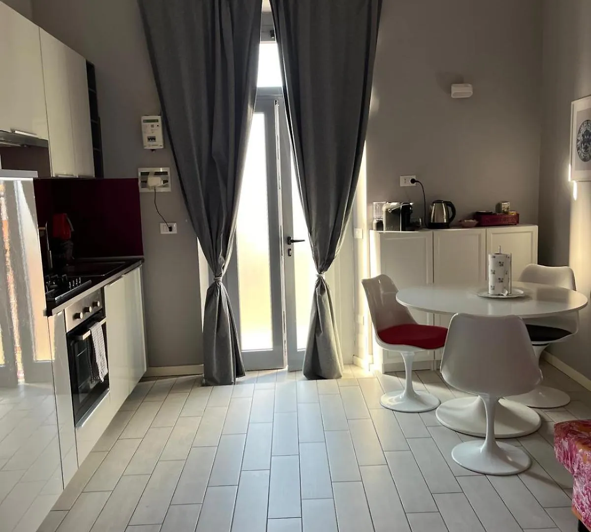 Grazioso Bilocale Apartment Milan